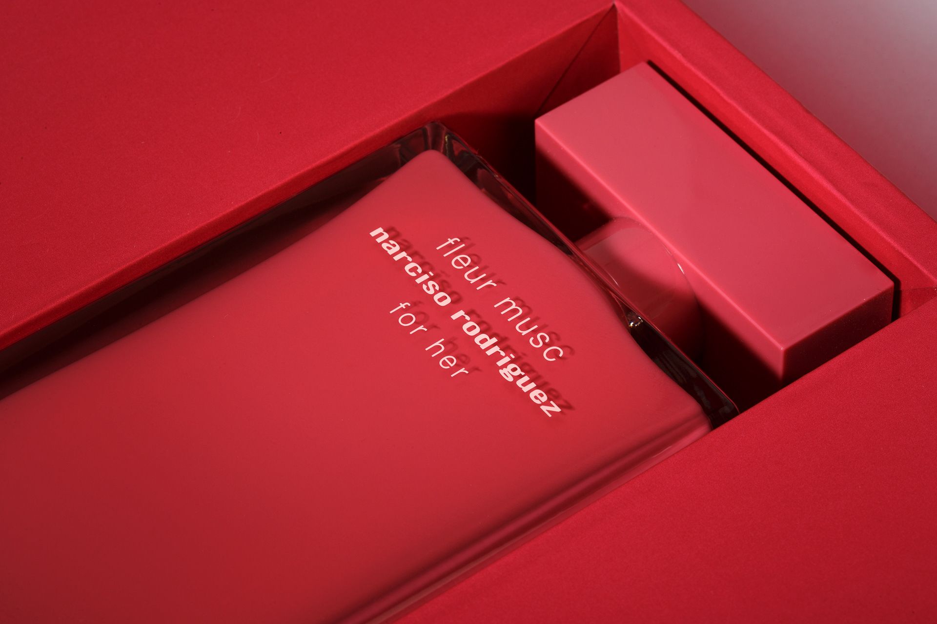 Pure Musc 12: Packaging
