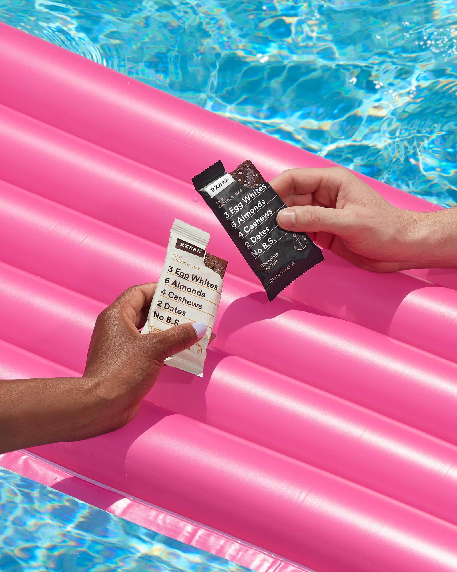 RXBAR 13: Lifestyle Secondary Images