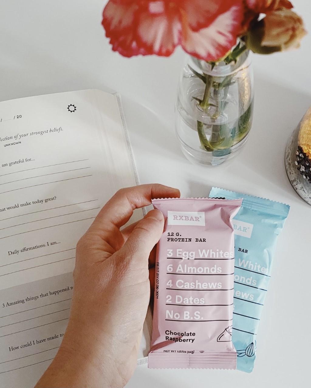 RXBAR 22: Lifestyle Secondary Images