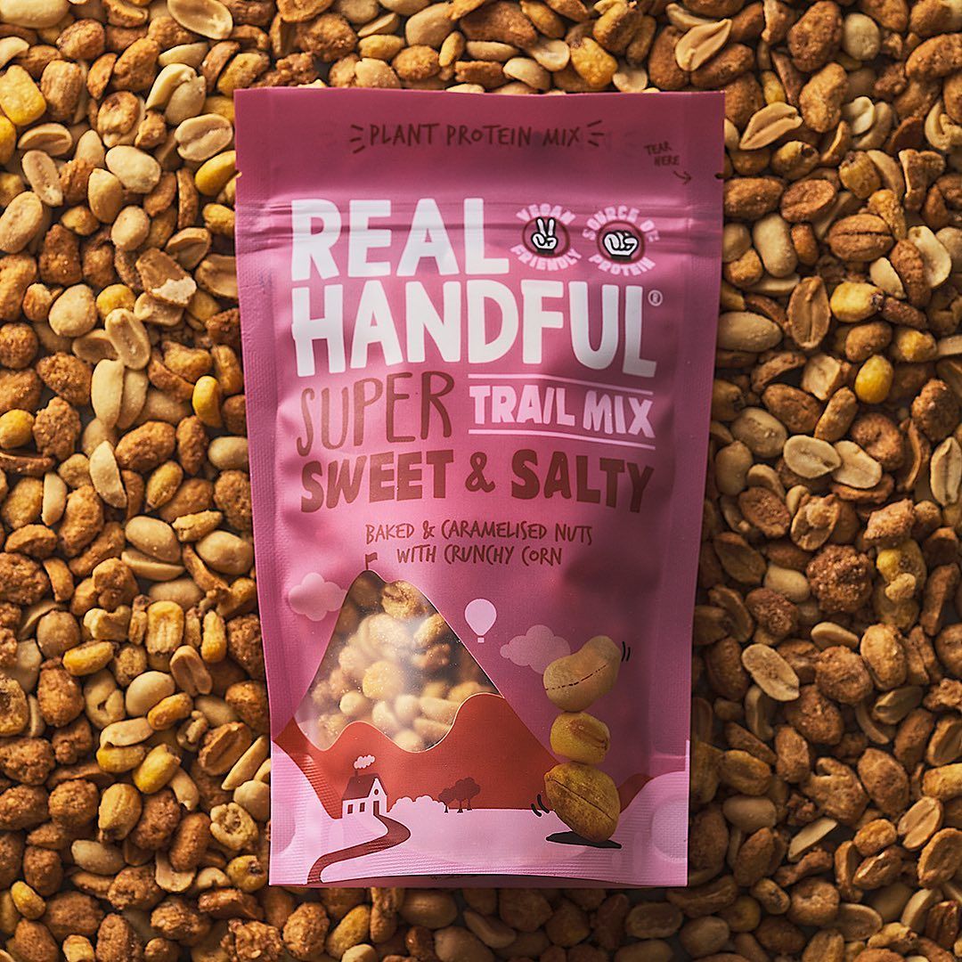 Real Handful 7: Lifestyle Secondary Images