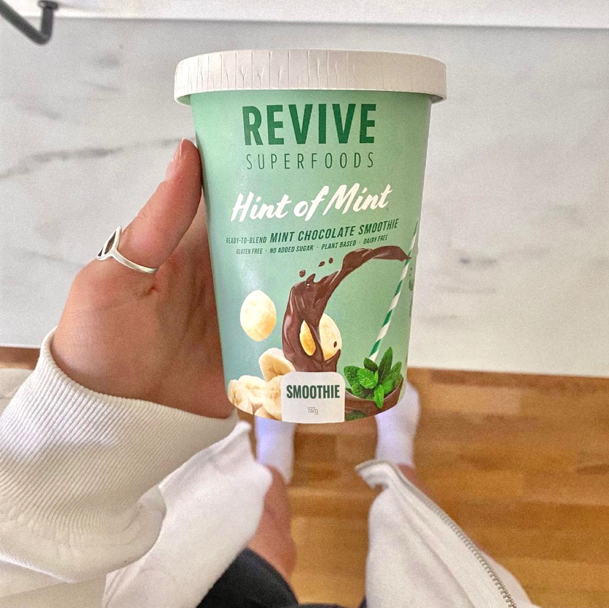 Revive Superfoods 16: Lifestyle Secondary Images