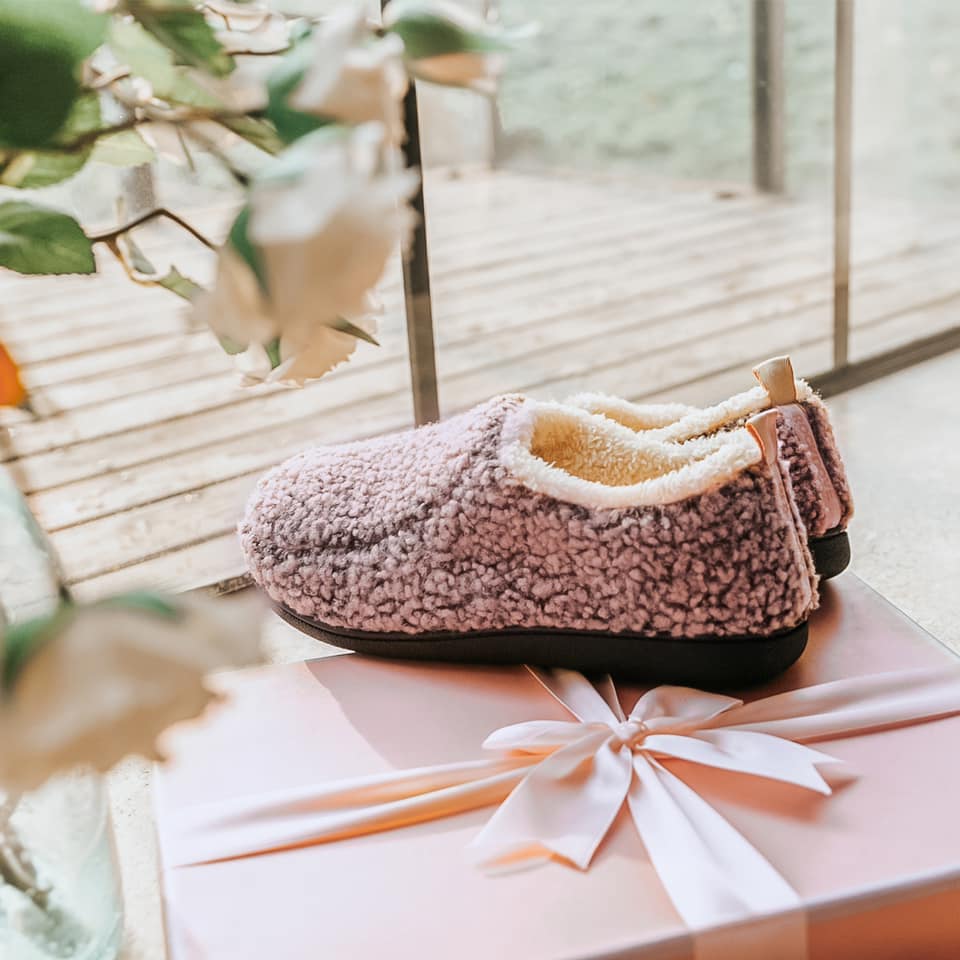 RockDove 4: Lifestyle Secondary Images