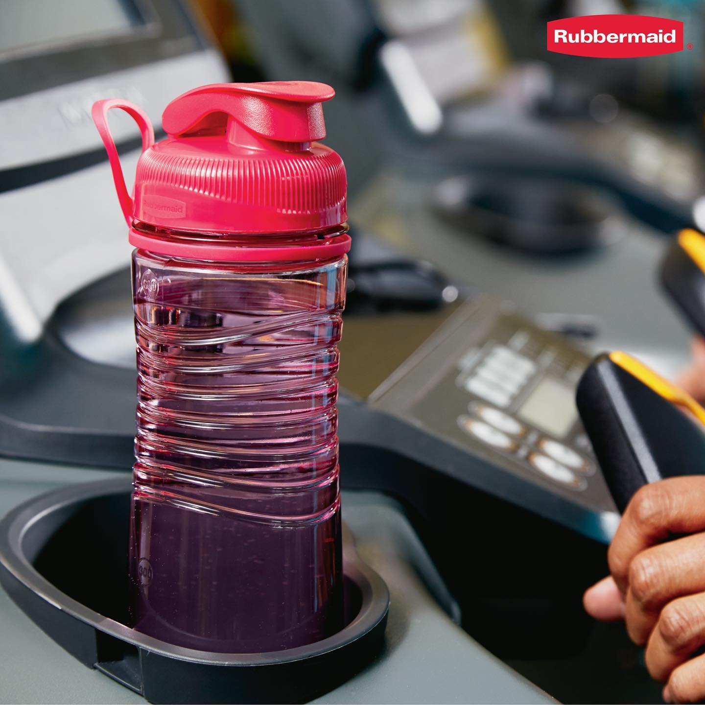 Rubbermaid 5: Lifestyle Secondary Images