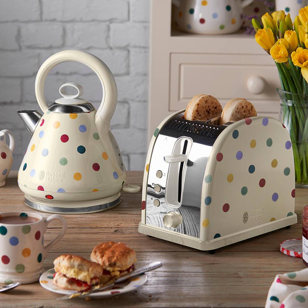 Russell Hobbs 18: Lifestyle Secondary Images