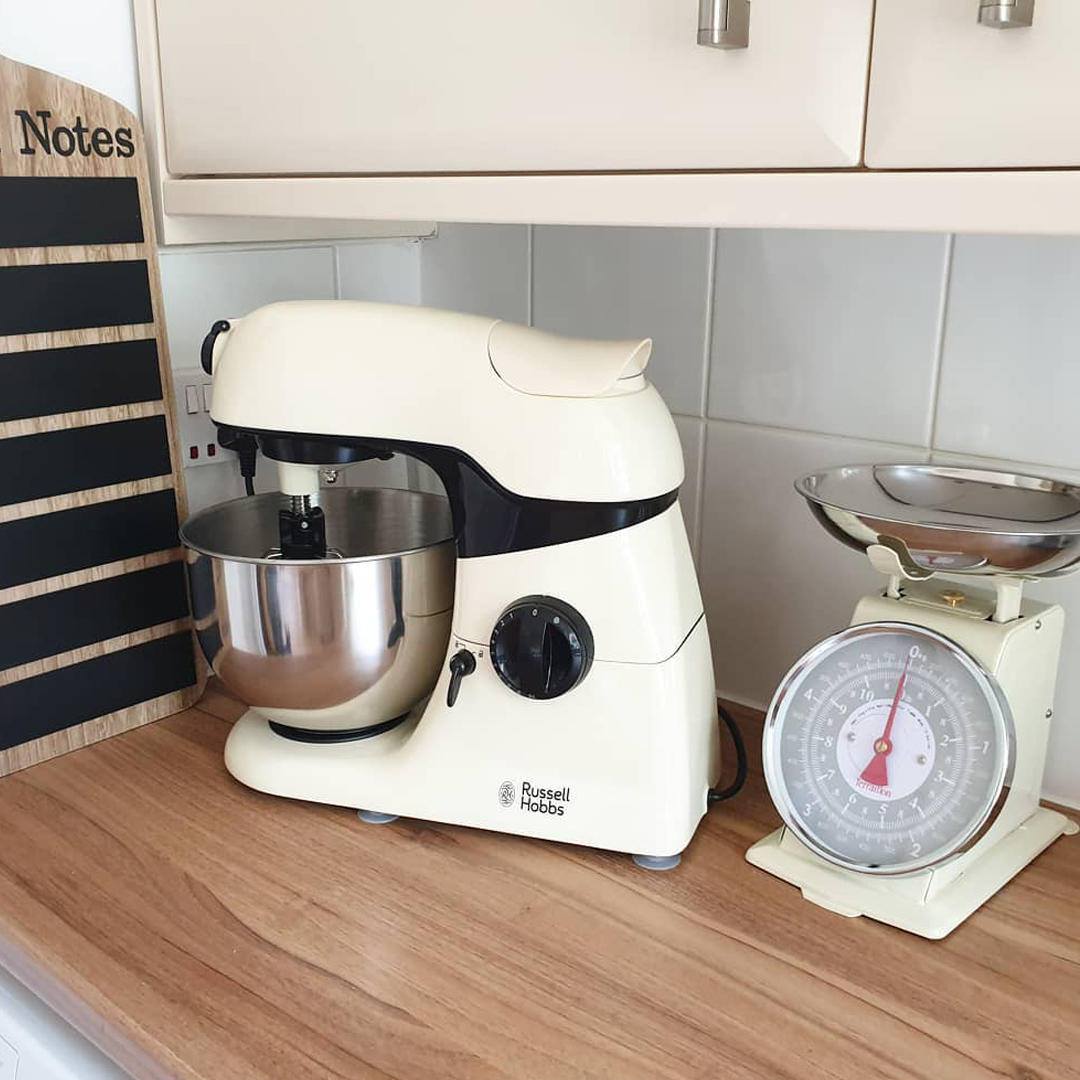 Russell Hobbs 20: Lifestyle Secondary Images