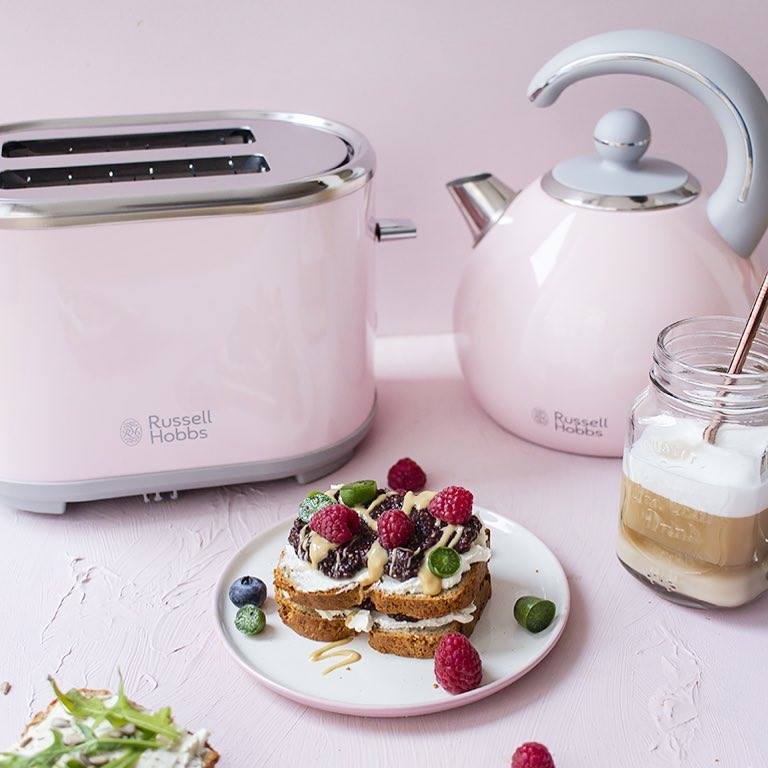 Russell Hobbs 34: Lifestyle Secondary Images