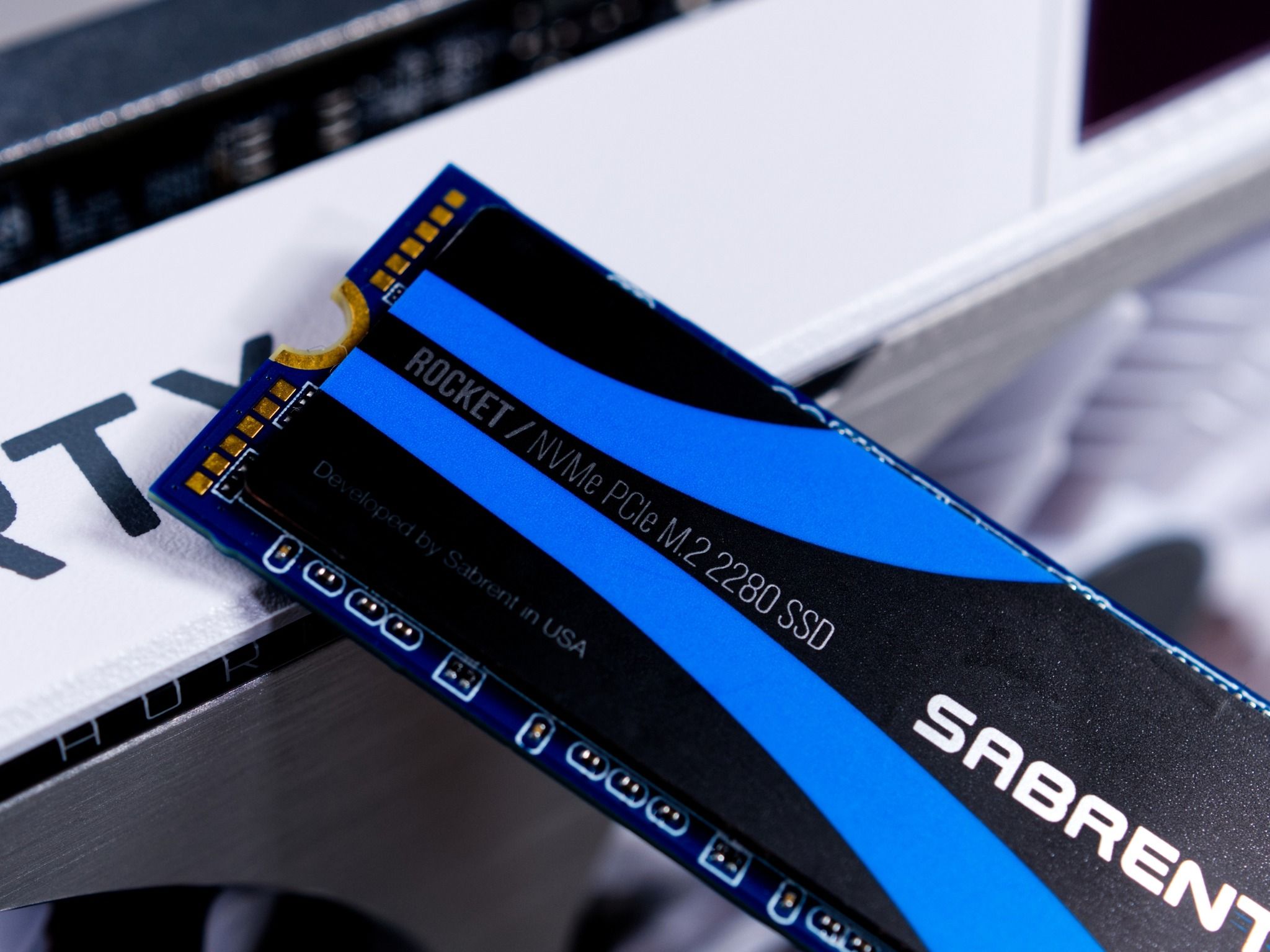 Sabrent 6: Lifestyle Secondary Images