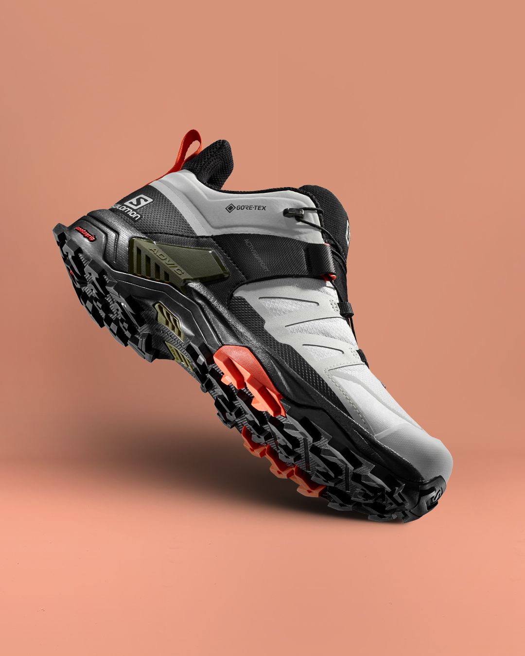Salomon Outdoors CB 7: Backdrops