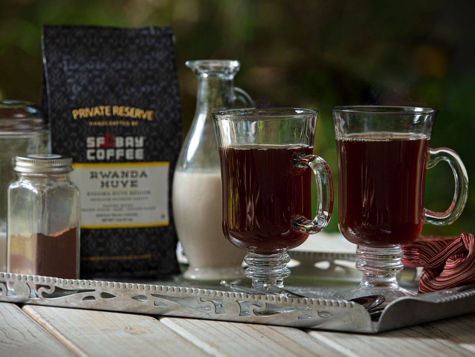 San Francisco Bay Coffee 16: Lifestyle Secondary Images
