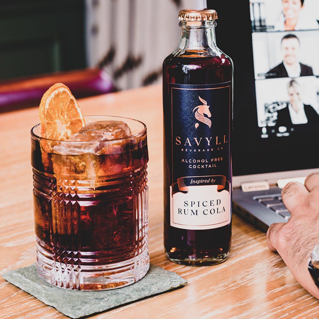 Savyll 42: Lifestyle Secondary Images