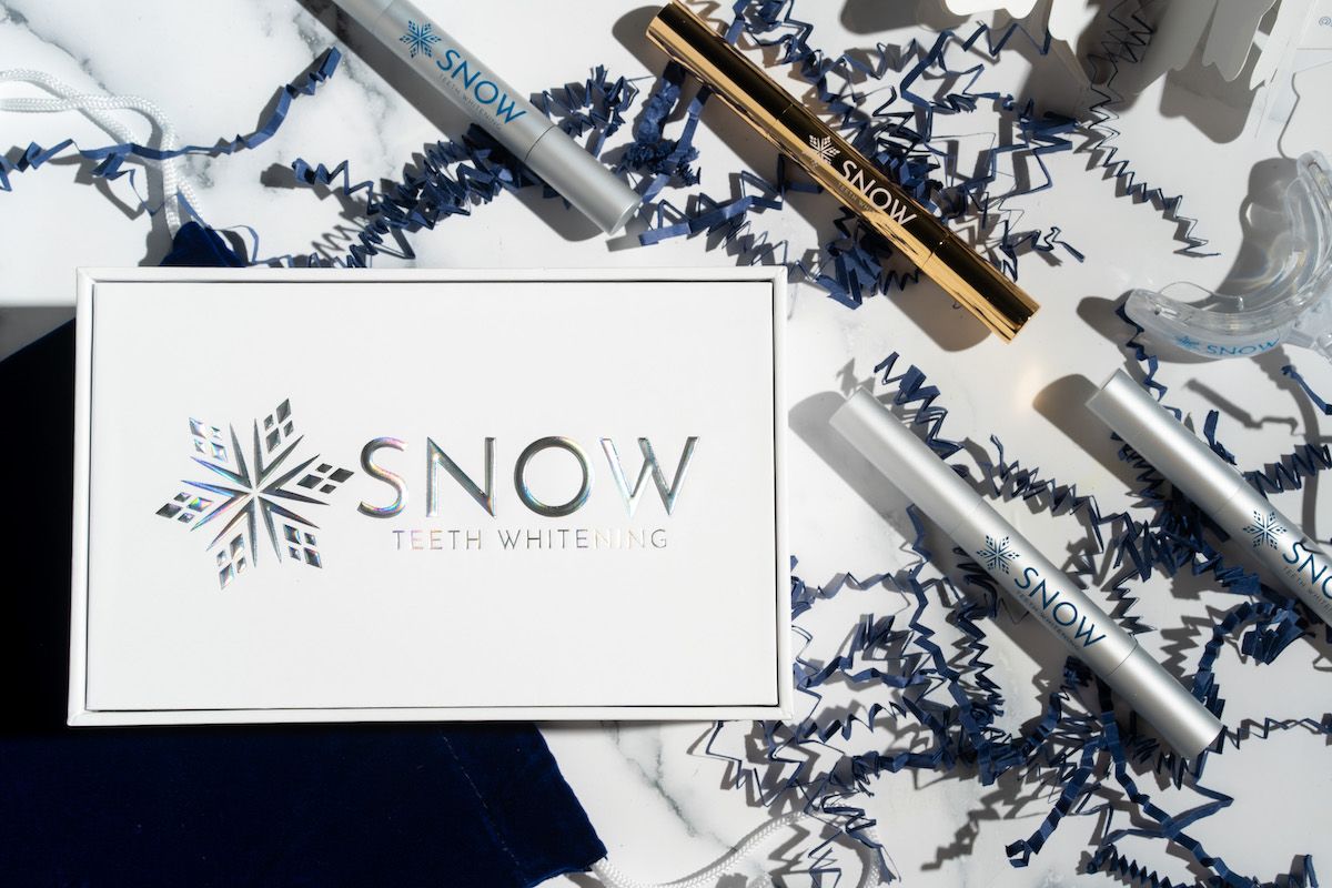 Snow 19: Packaging