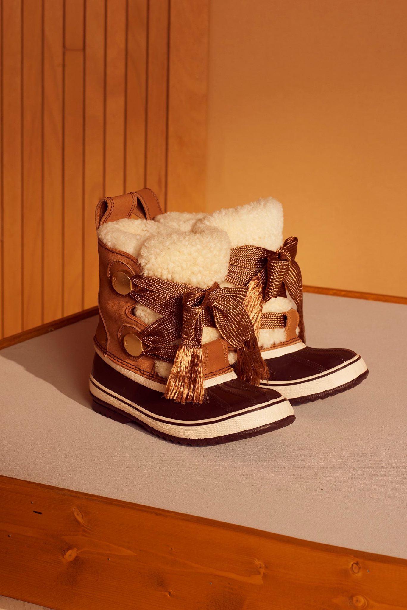 Sorel 04: Lifestyle Secondary Images