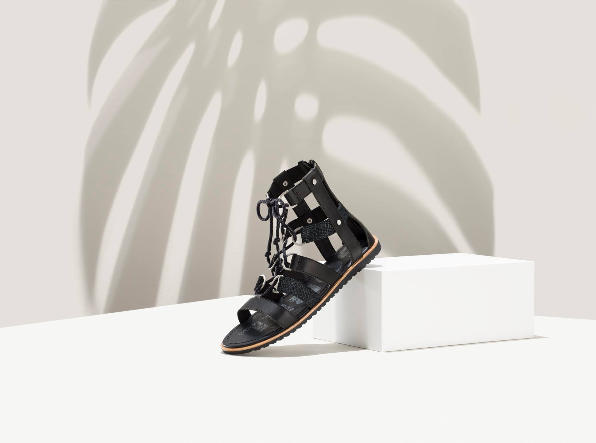 Sorel 07: Lifestyle Secondary Images