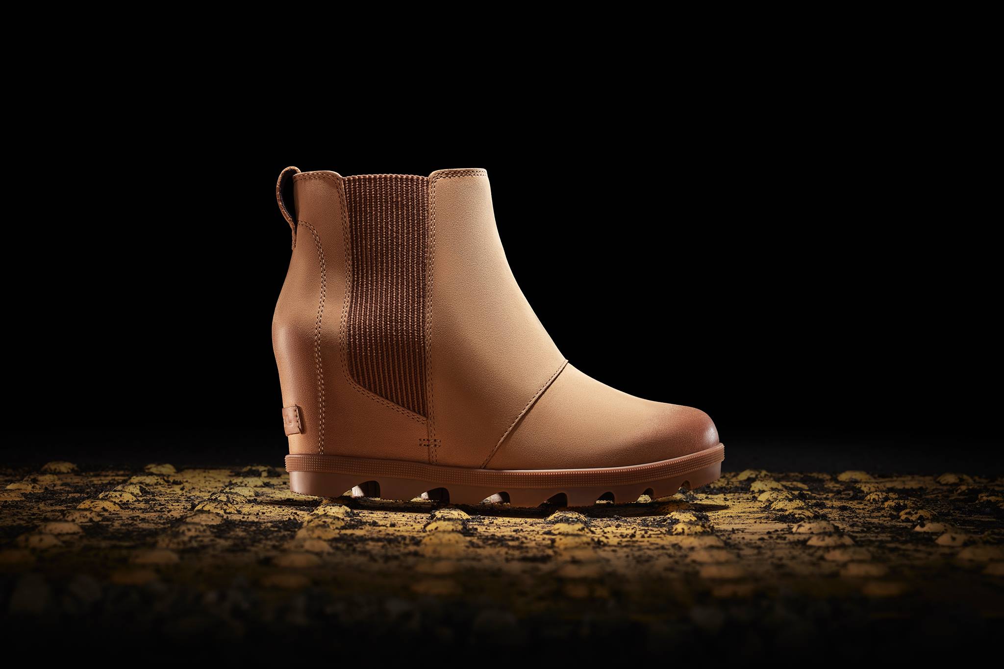 Sorel 12: Lifestyle Secondary Images