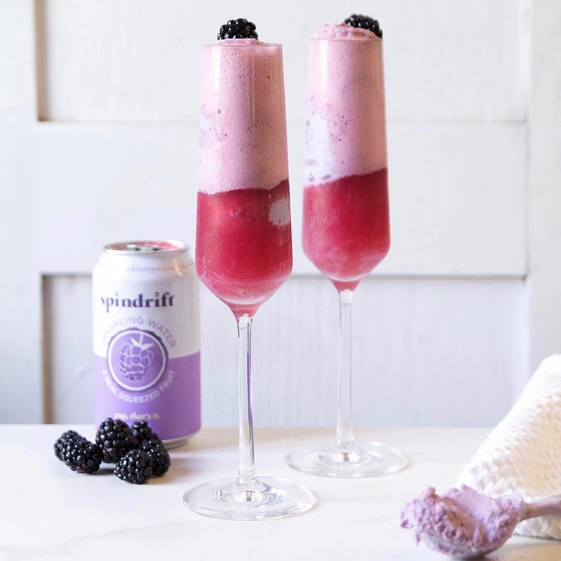 Spindrift 01: Lifestyle Secondary Images