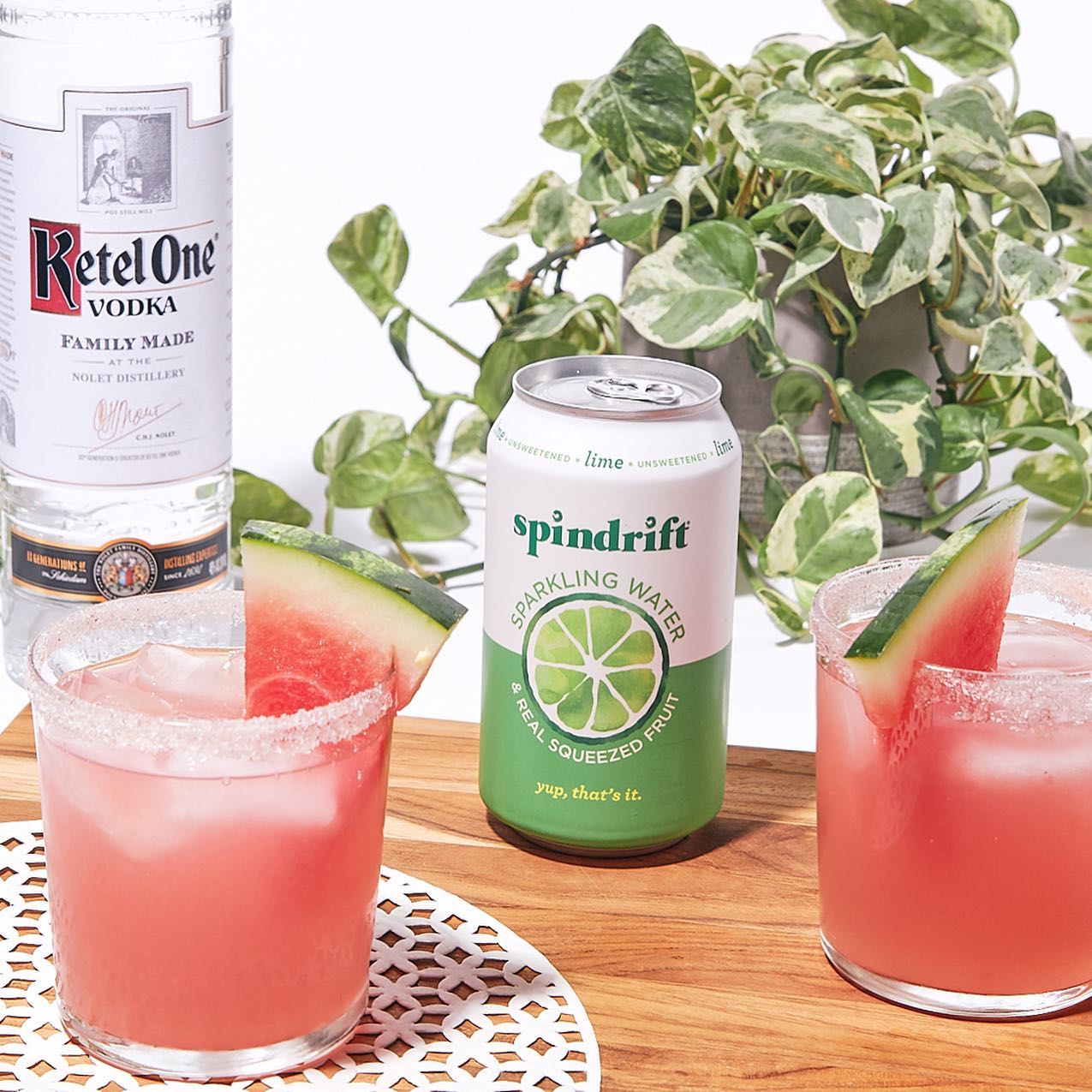 Spindrift 04: Lifestyle Secondary Images