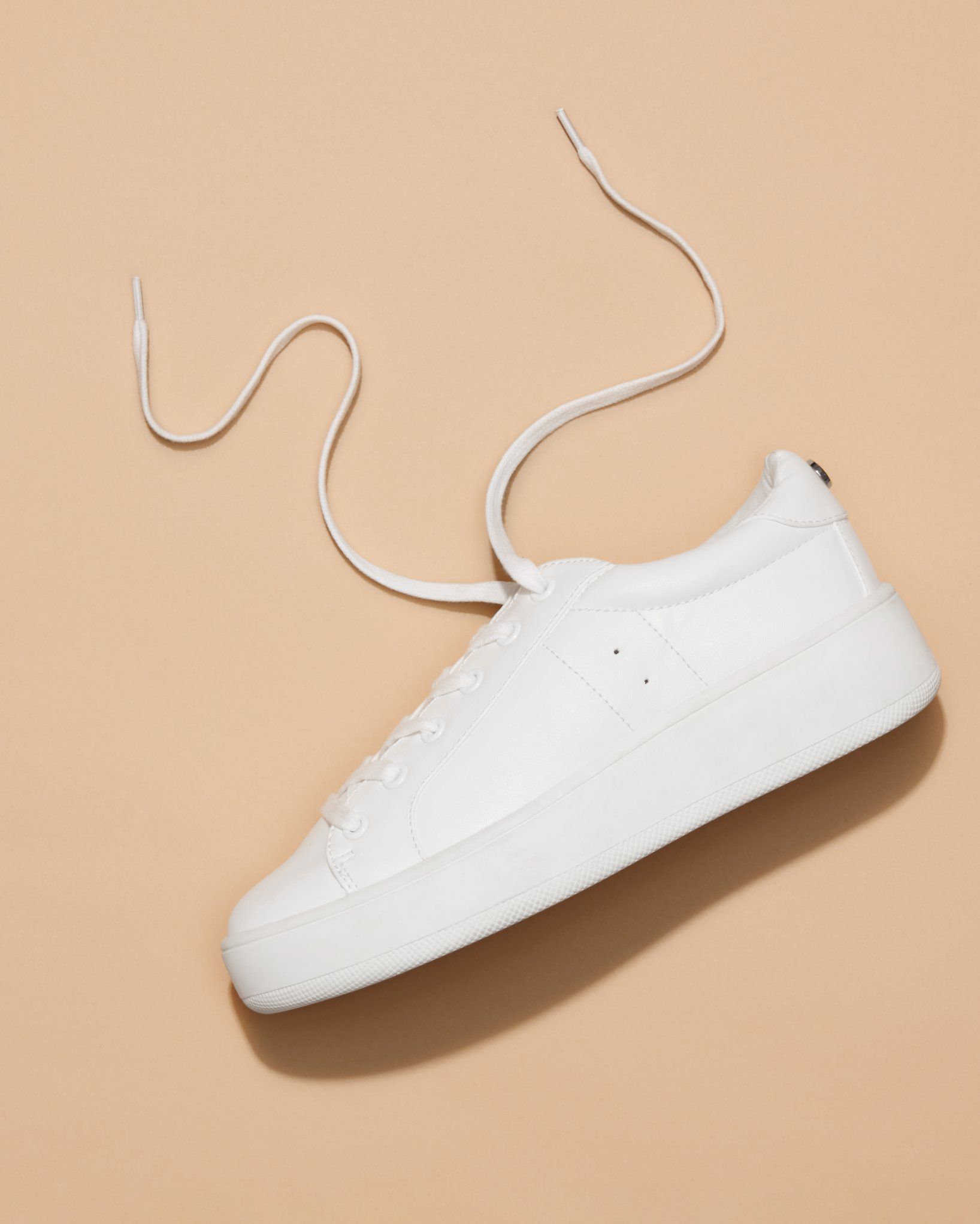 Steve Madden 06: Backdrops