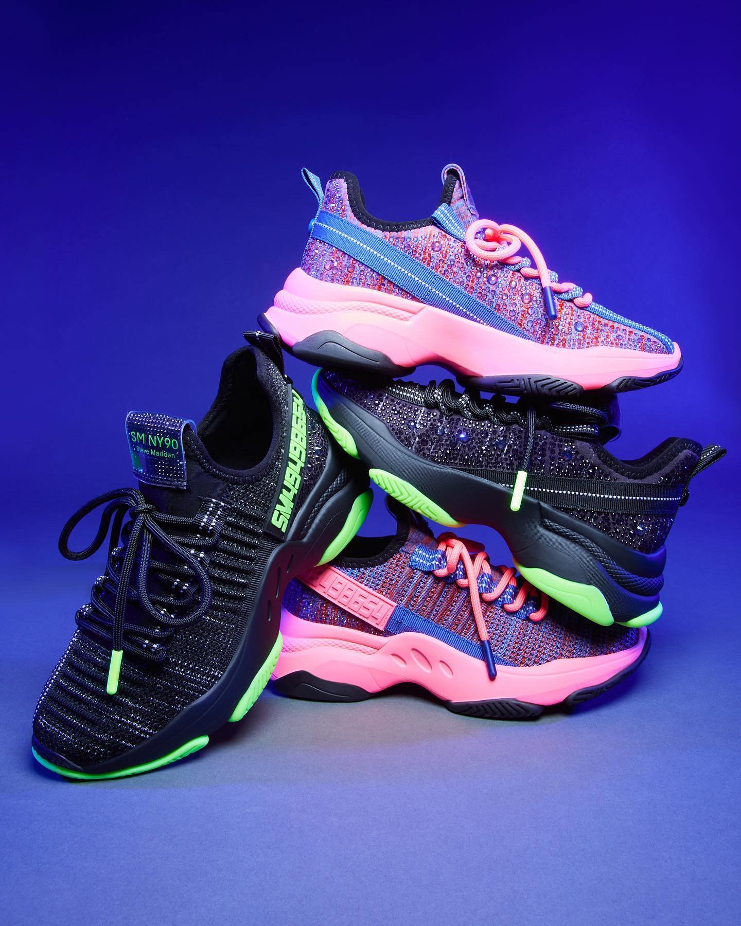 Steve Madden 19: Backdrops