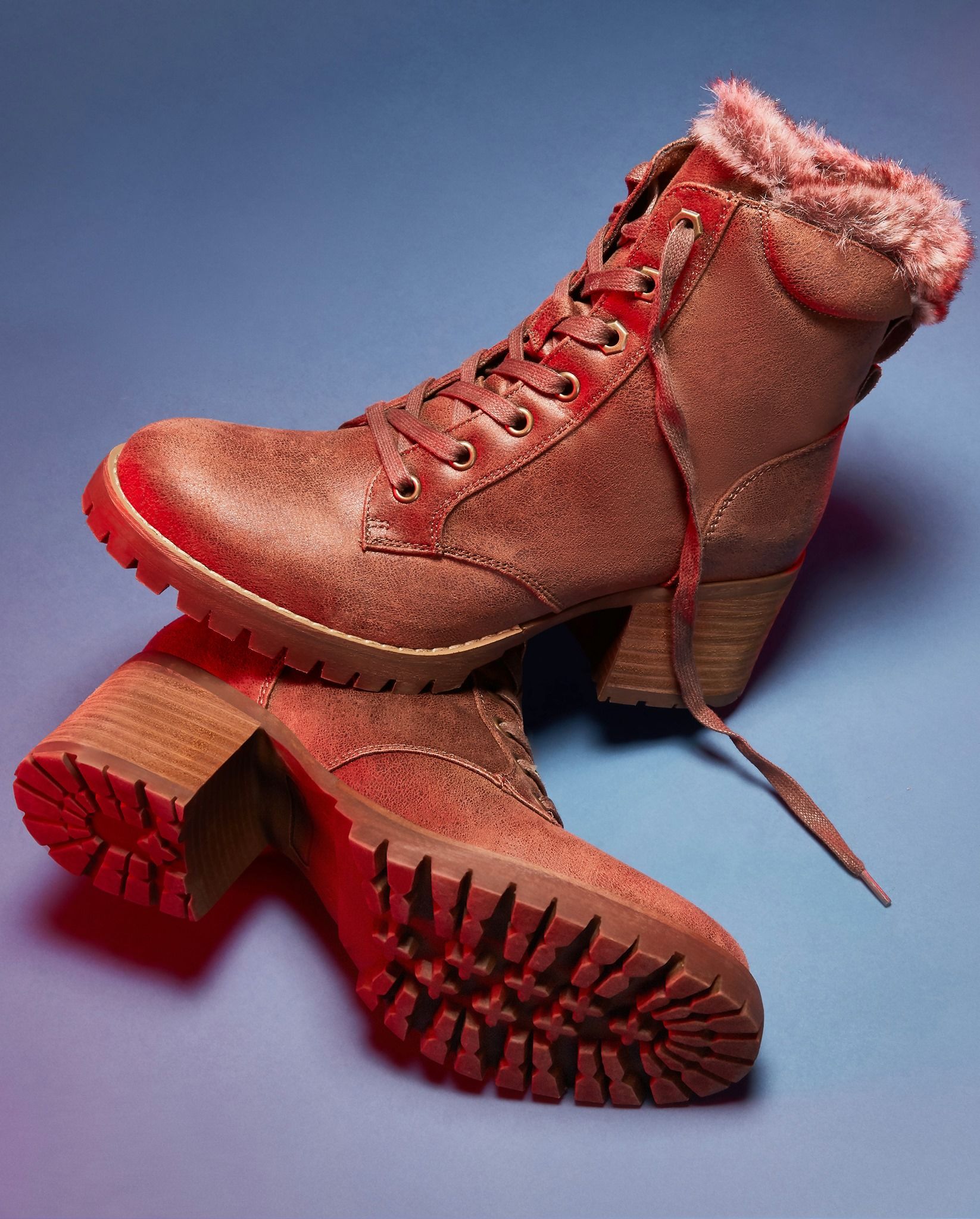 Steve Madden 28: Backdrops