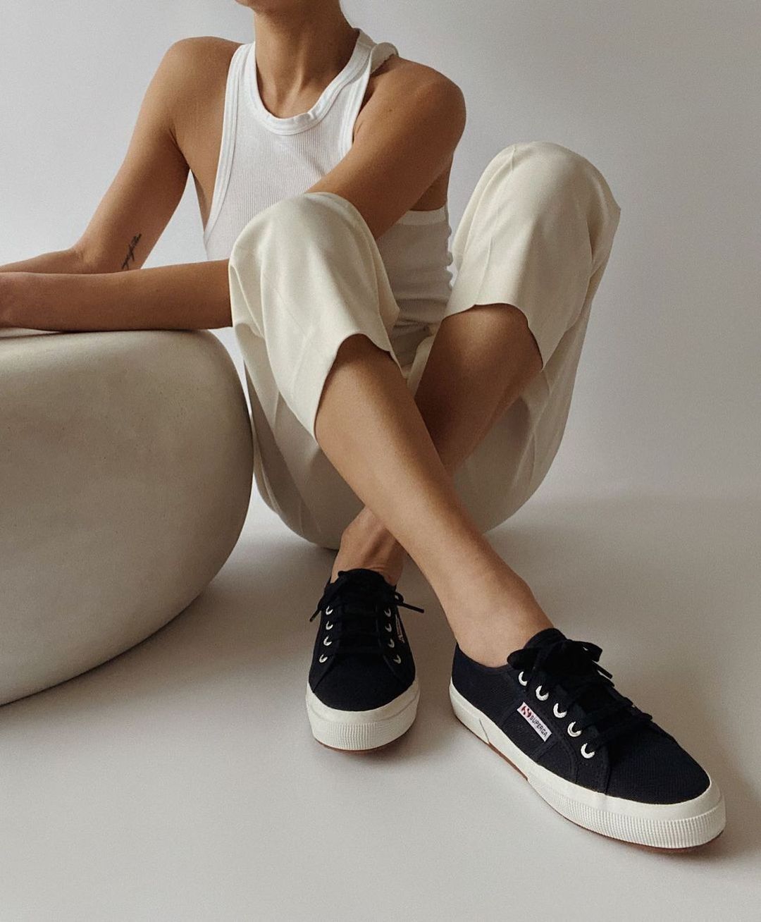 Superga 11: Lifestyle Secondary Images