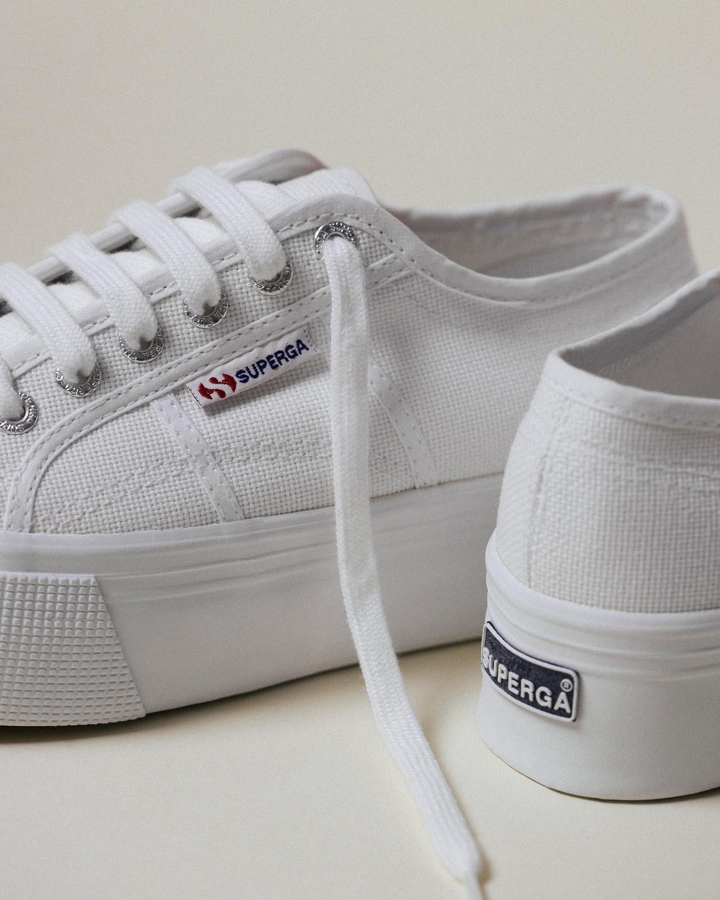 Superga 1: Lifestyle Secondary Images