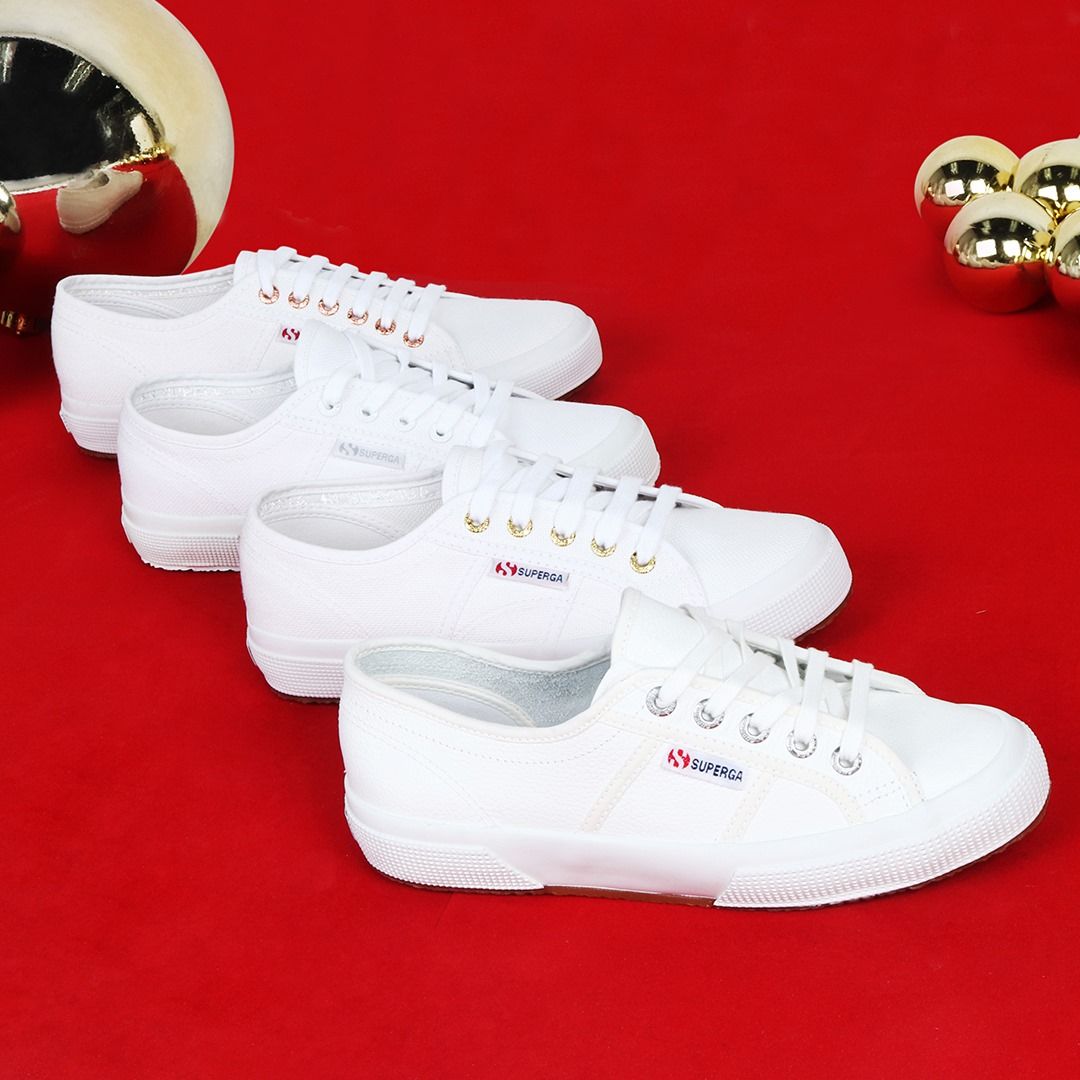 Superga 37: Backdrops