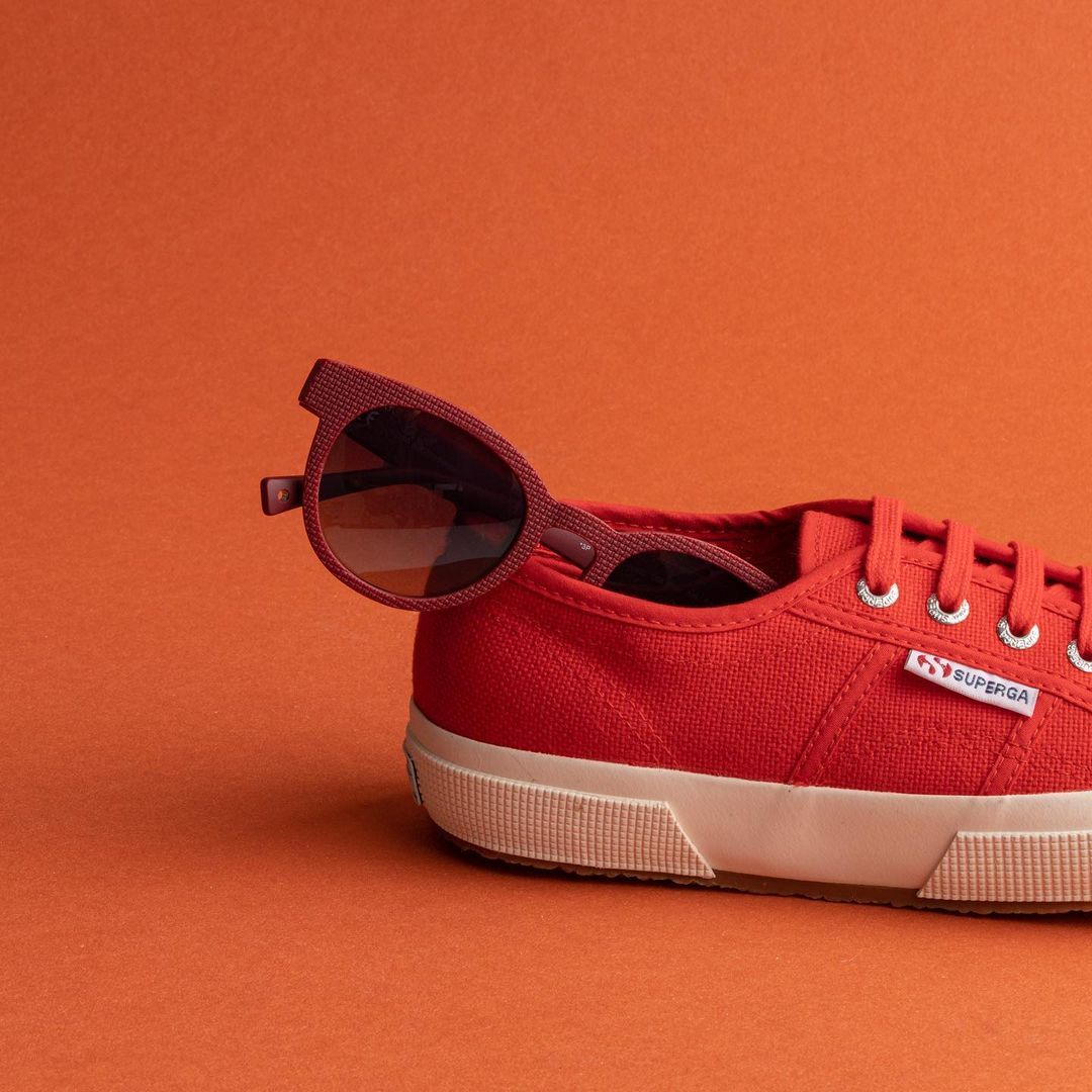 Superga 8: Backdrops