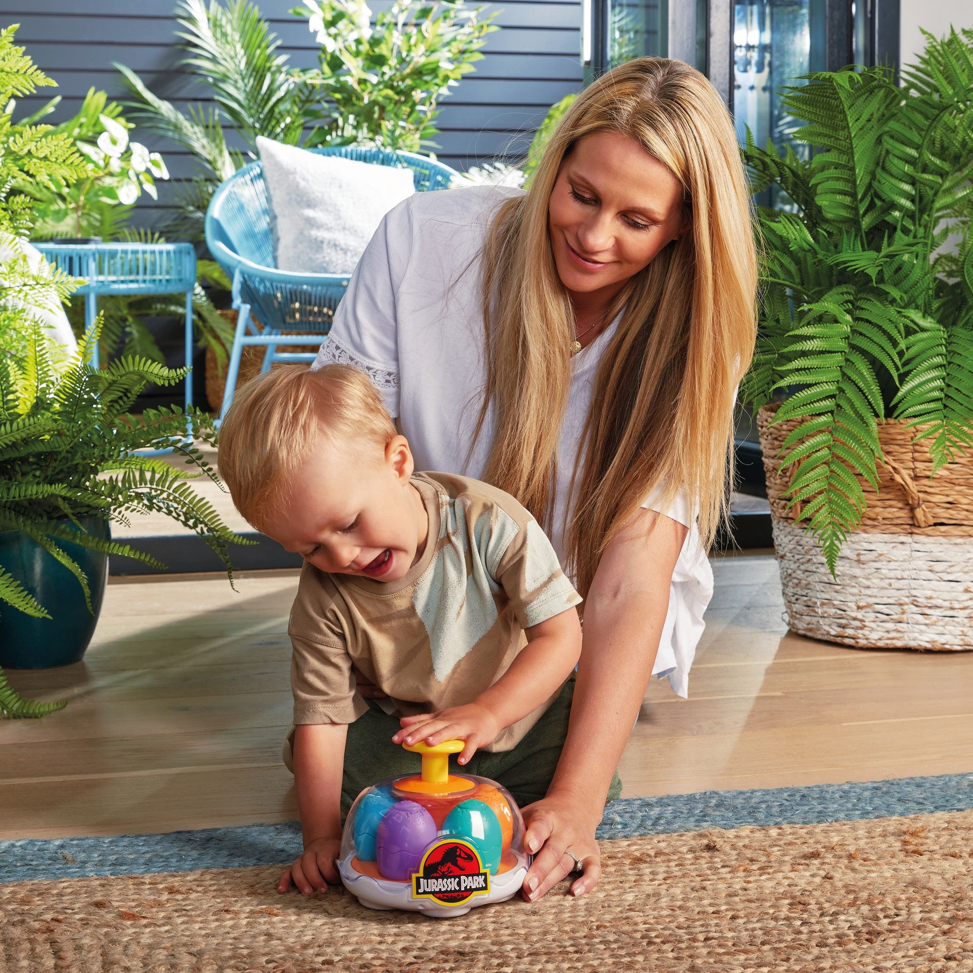 TOOMIES LIF TG 12: Lifestyle Secondary Images