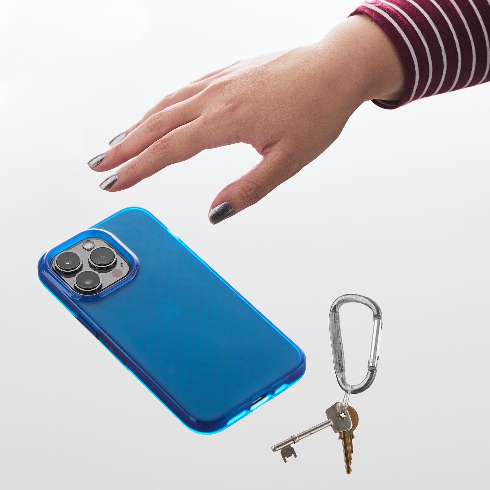 Tech21 14: Lifestyle Secondary Images