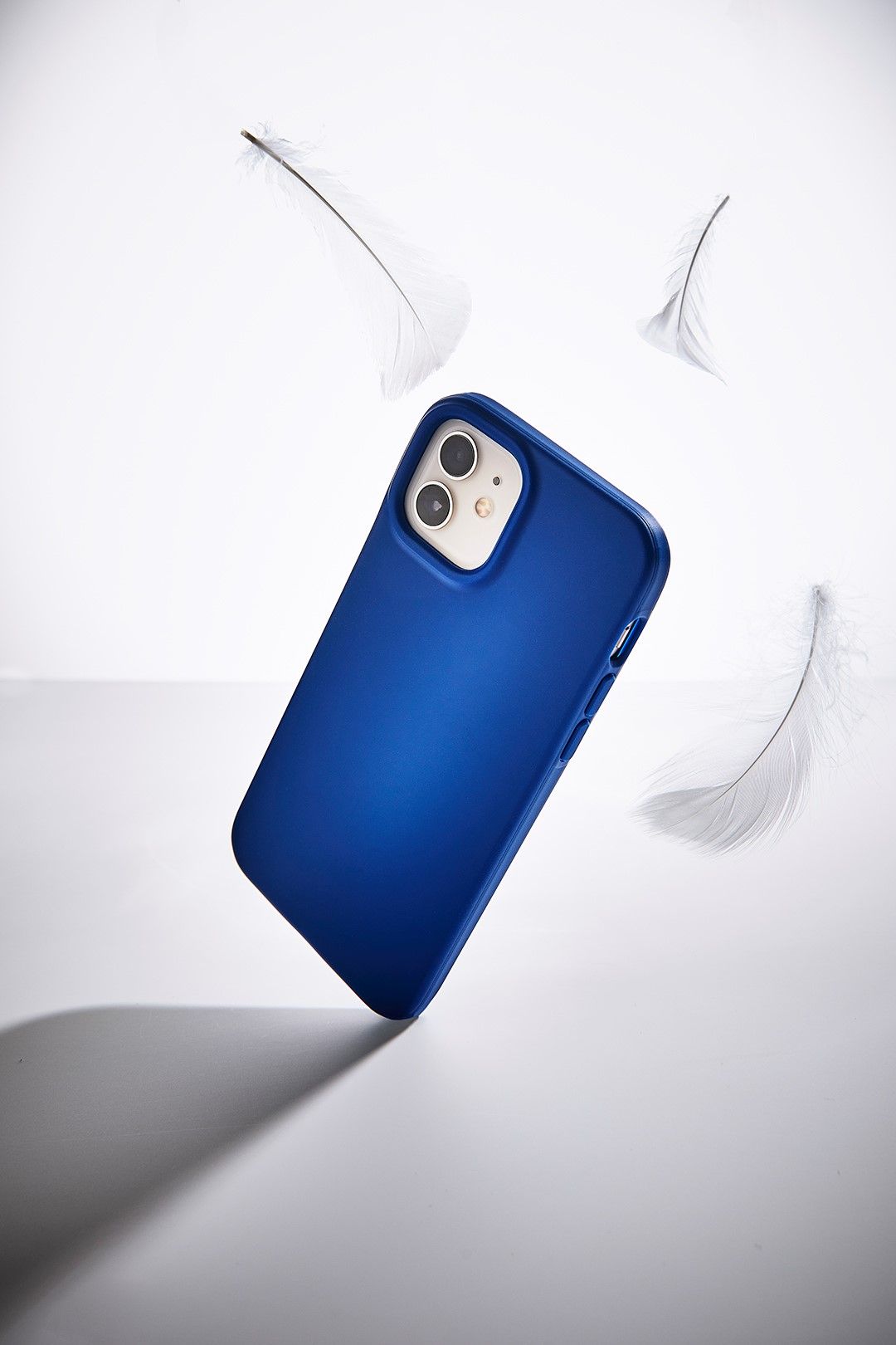 Tech21 40: Product Hero Images