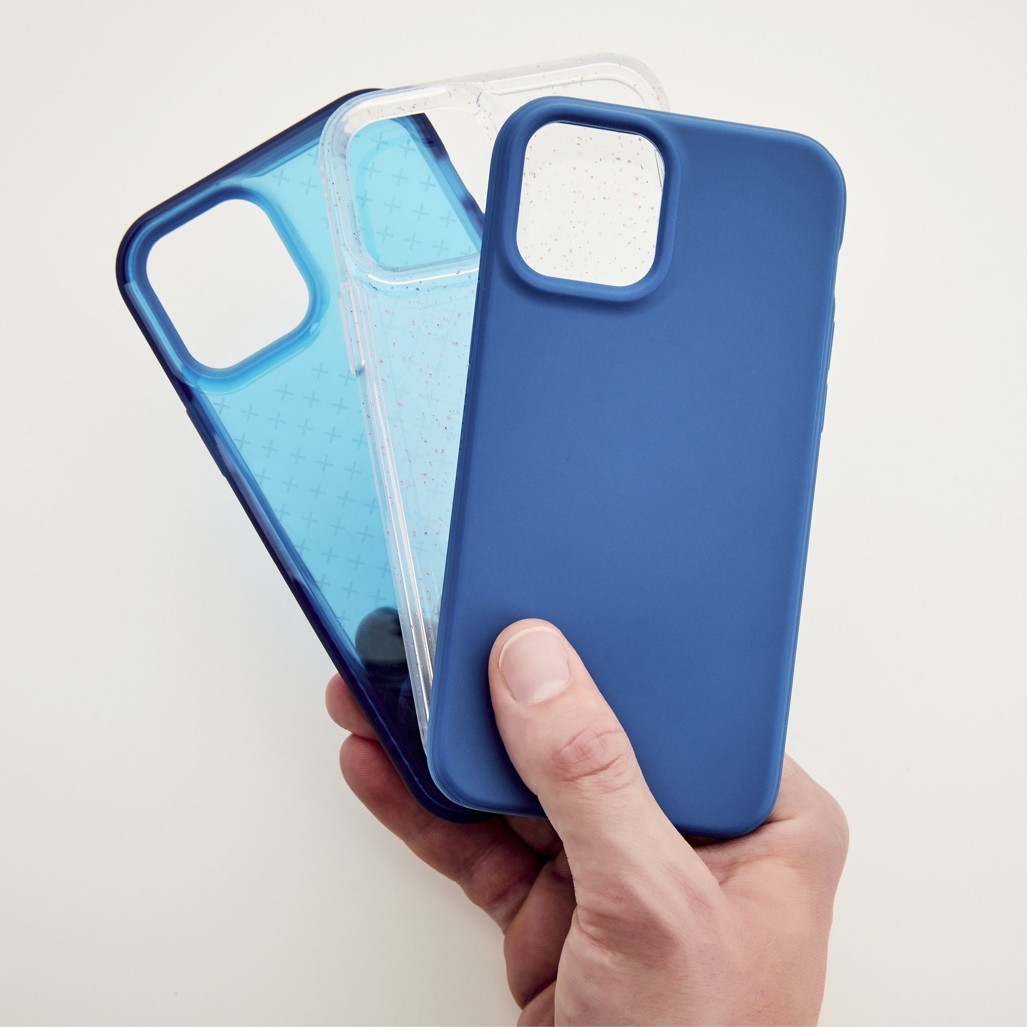 Tech21 4: Lifestyle Secondary Images