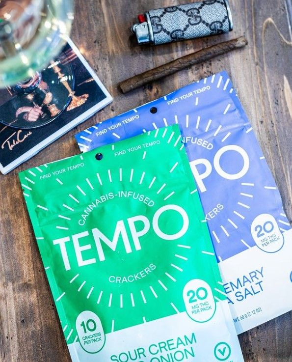 Tempo Crackers 19: Lifestyle Secondary Images