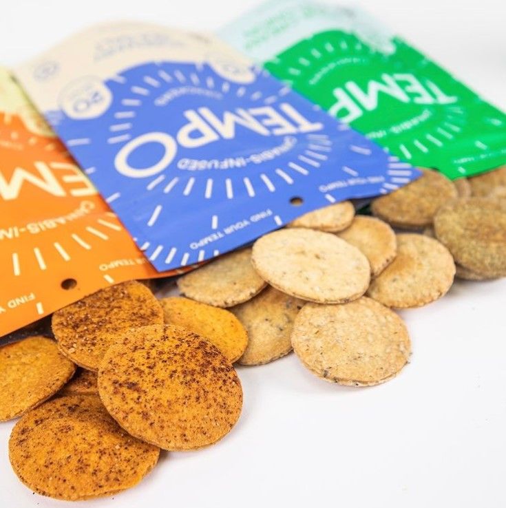 Tempo Crackers 24: Lifestyle Secondary Images