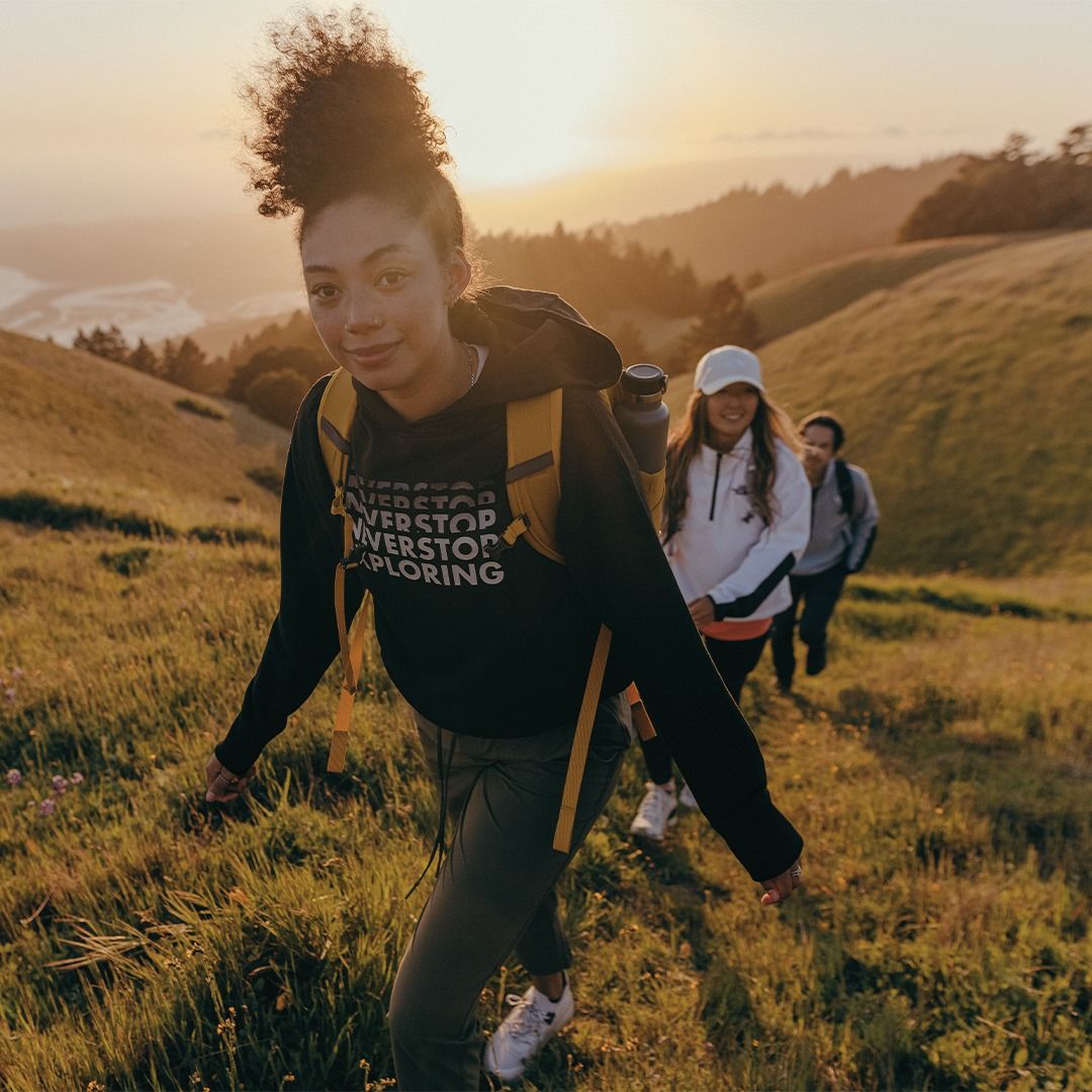 TheNorthFace Outdoor LIF 2: Lifestyle Secondary Images