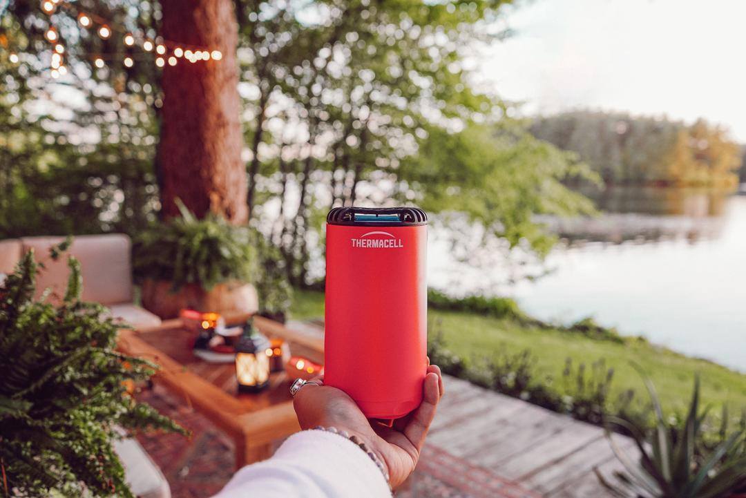 Thermacell Outdoors 17: Lifestyle Secondary Images