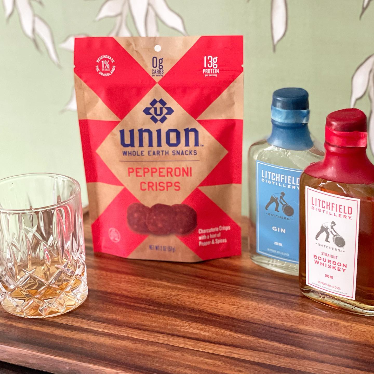 UNION SNACKS 06: Lifestyle Secondary Images