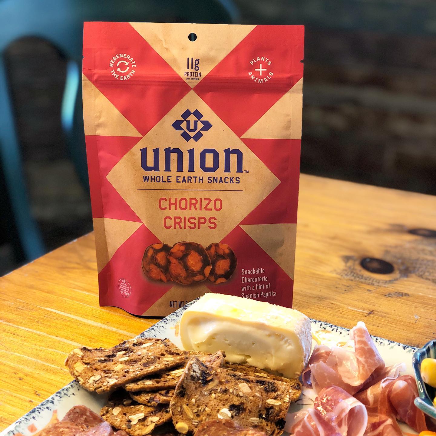 UNION SNACKS 16: Lifestyle Secondary Images