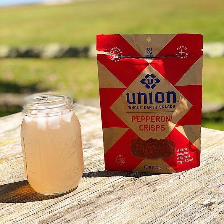 UNION SNACKS 22: Lifestyle Secondary Images