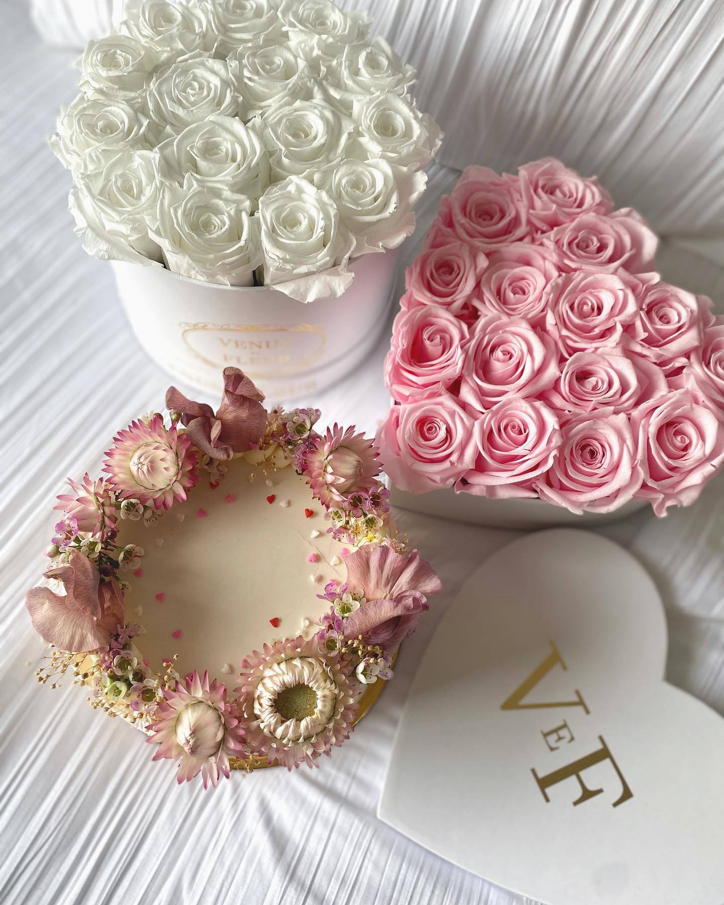 VENUS ET FLEUR 26: Lifestyle Secondary Images