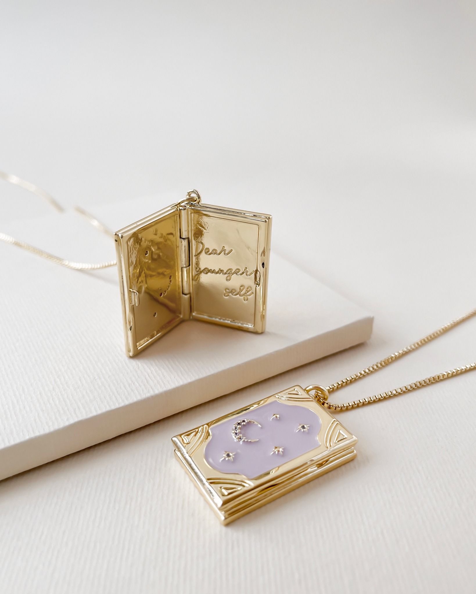Wanderlust + Co 19: Product Hero Images
