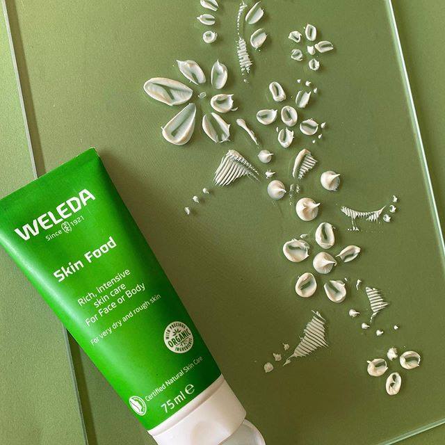 Weleda 18: Backdrops