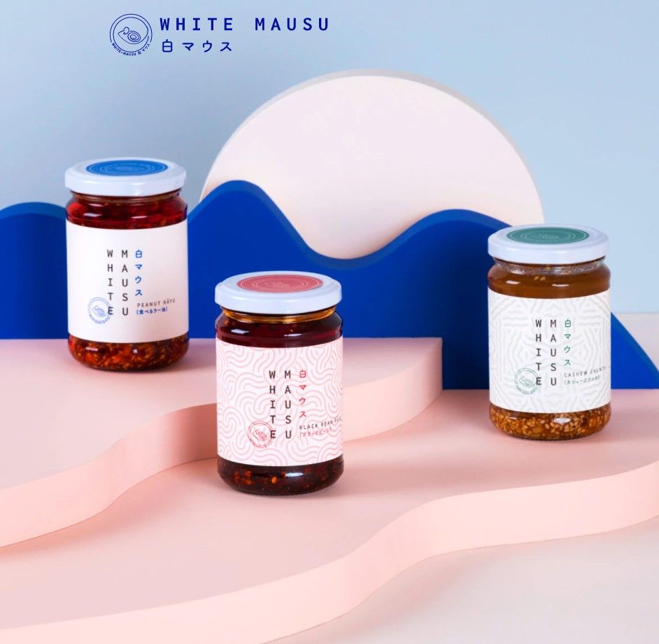 White Mausu 6: Backdrops