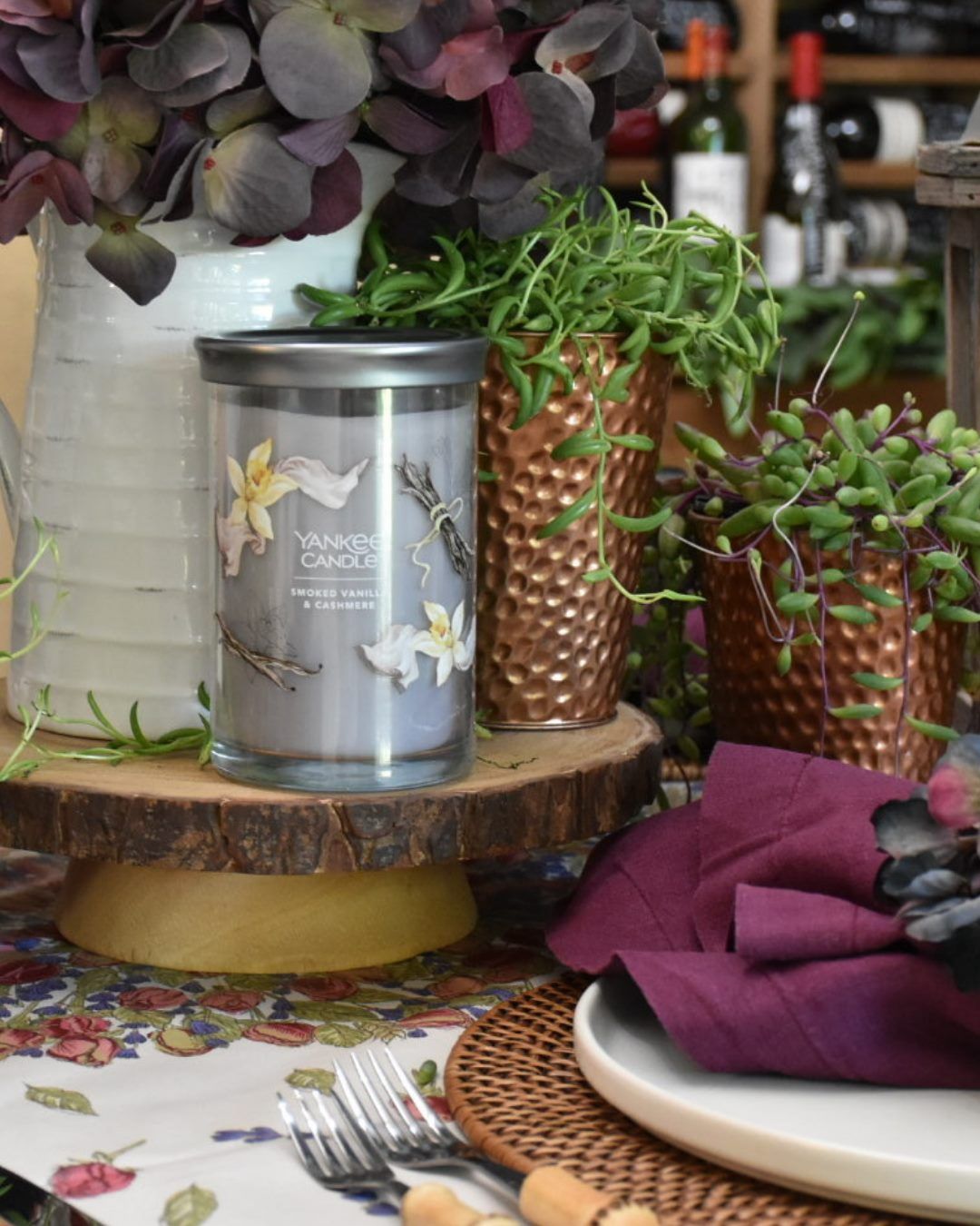 Yankee Candle 19: Lifestyle Secondary Images