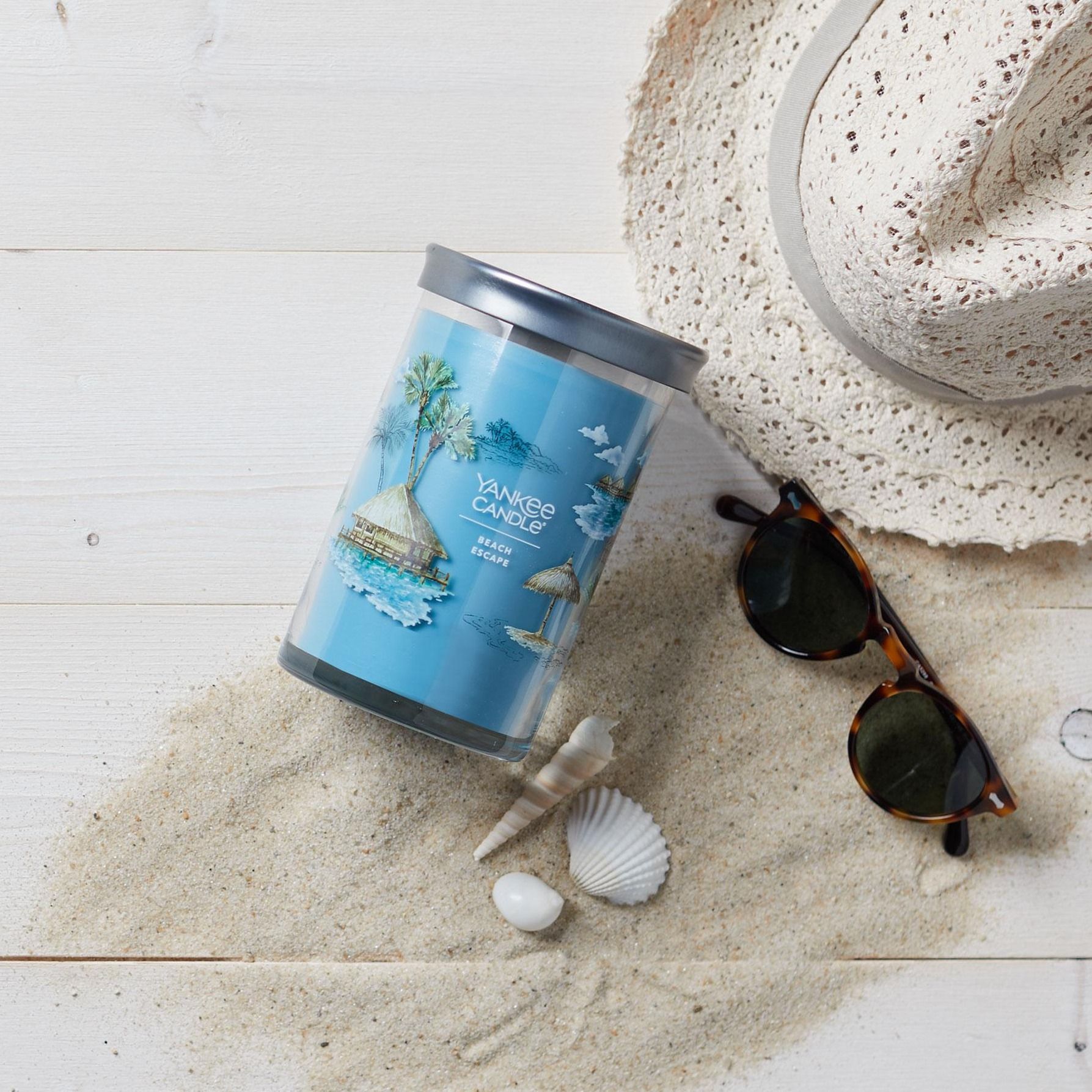Yankee Candle 27: Lifestyle Secondary Images