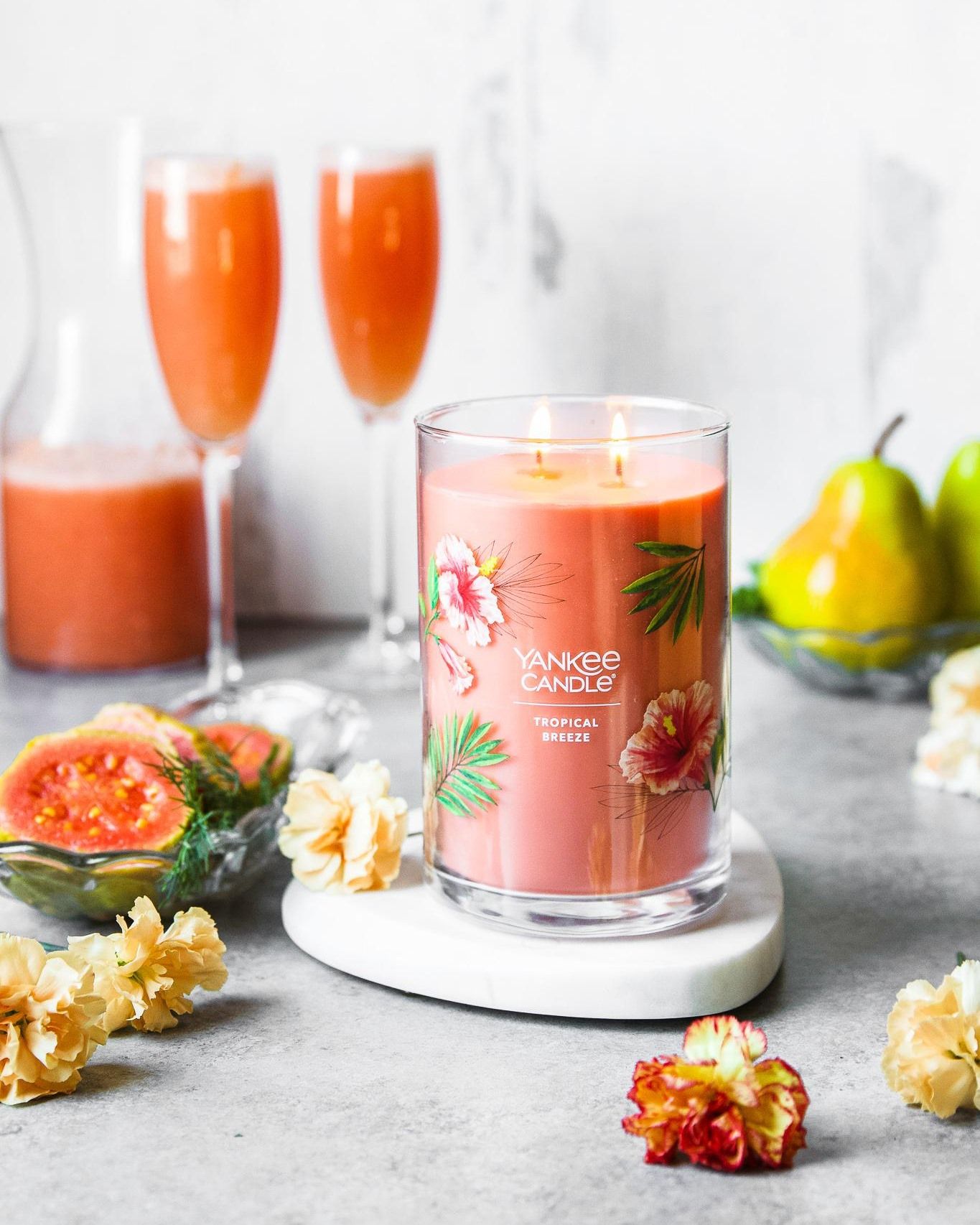 Yankee Candle 28: Lifestyle Secondary Images