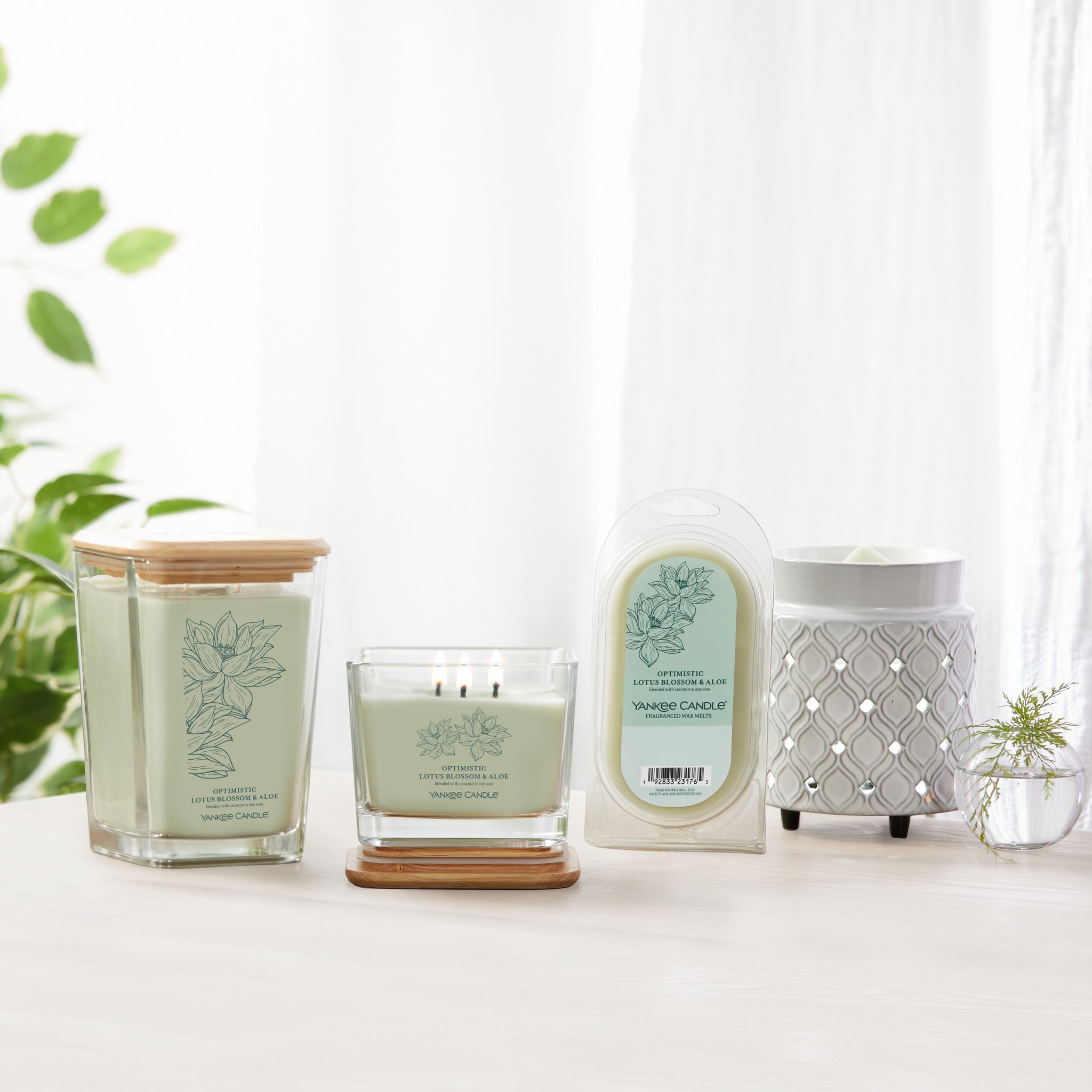 Yankee Candle 6: Lifestyle Secondary Images