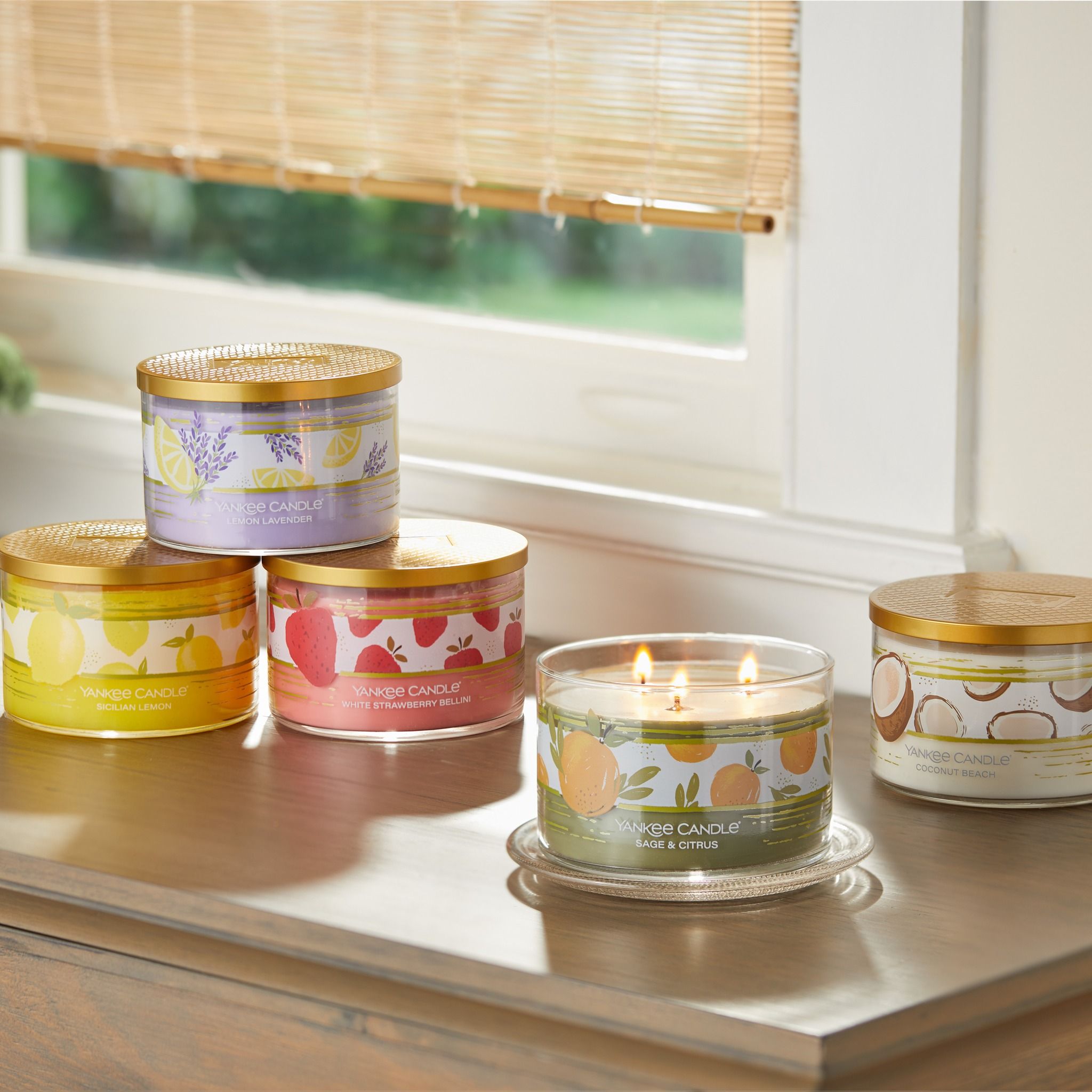 Yankee Candle 7: Lifestyle Secondary Images