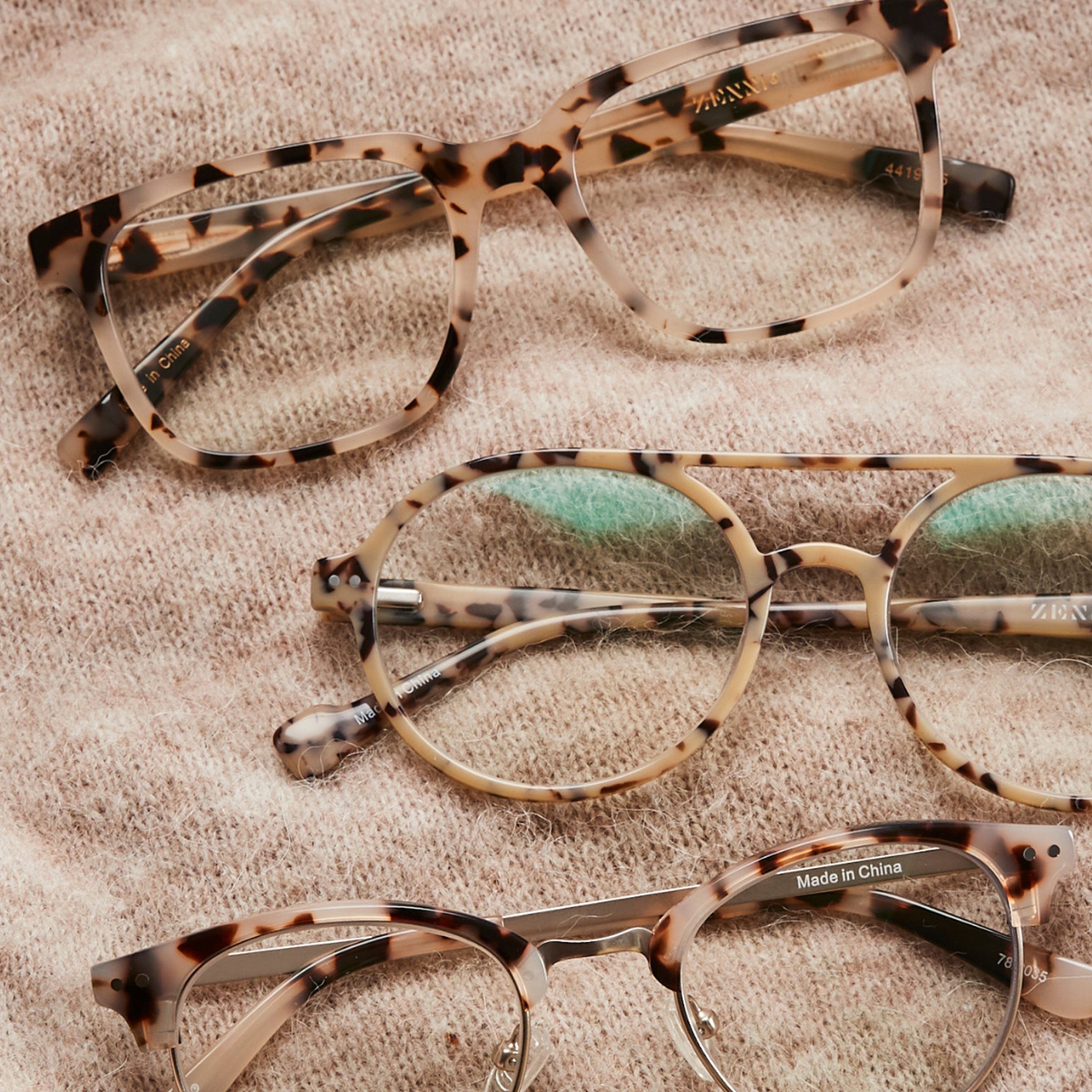 Zenni 17: Lifestyle Secondary Images