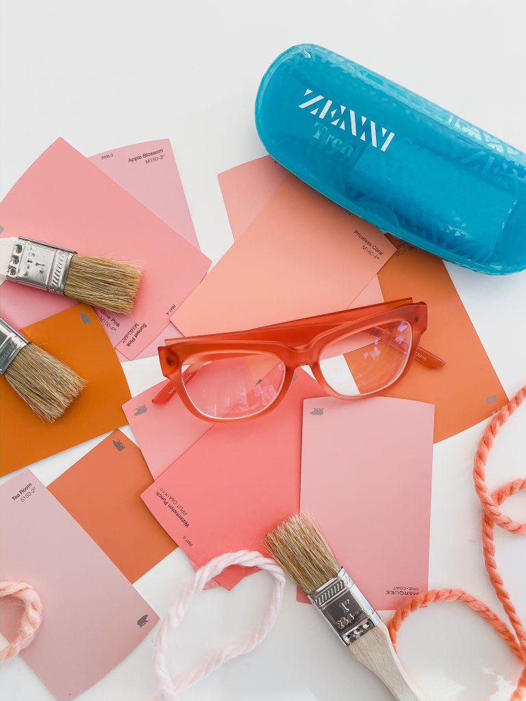 Zenni 22: Lifestyle Secondary Images