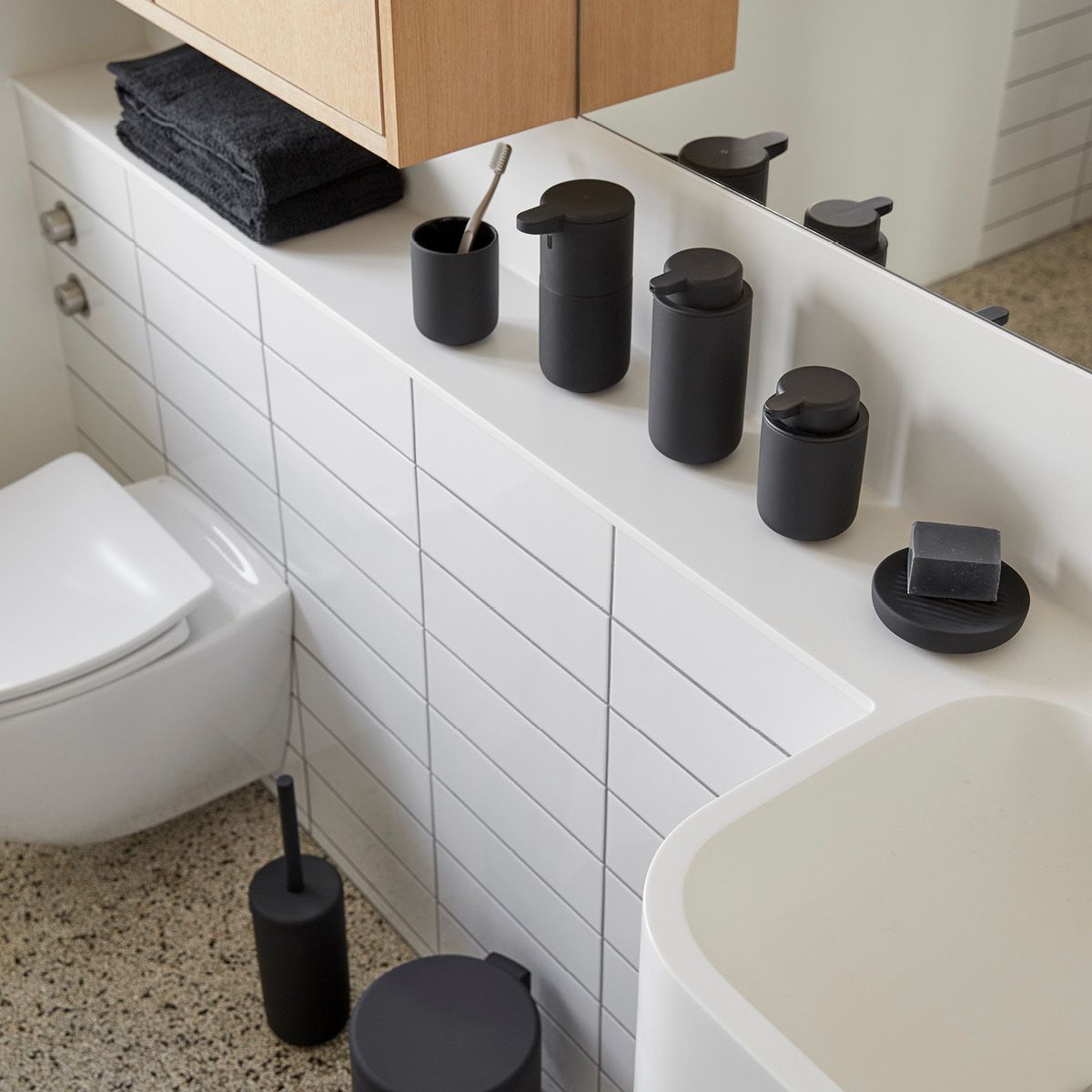 Zone Denmark 4: Lifestyle Secondary Images